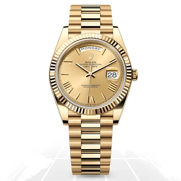 Wristwatches with Second Time Zone FeatureRolex	Day-Date 40	228238