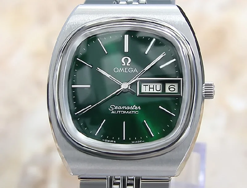 Outdoor Adventure Watches with CompassOmega Seamaster 36mm Men's Watch - Green Dial