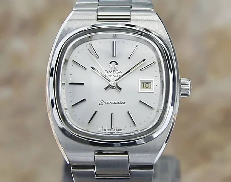 Watches with Luminous Markers for Night VisibilityOmega Seamaster Swiss Made SS Ladies 1970 Watch