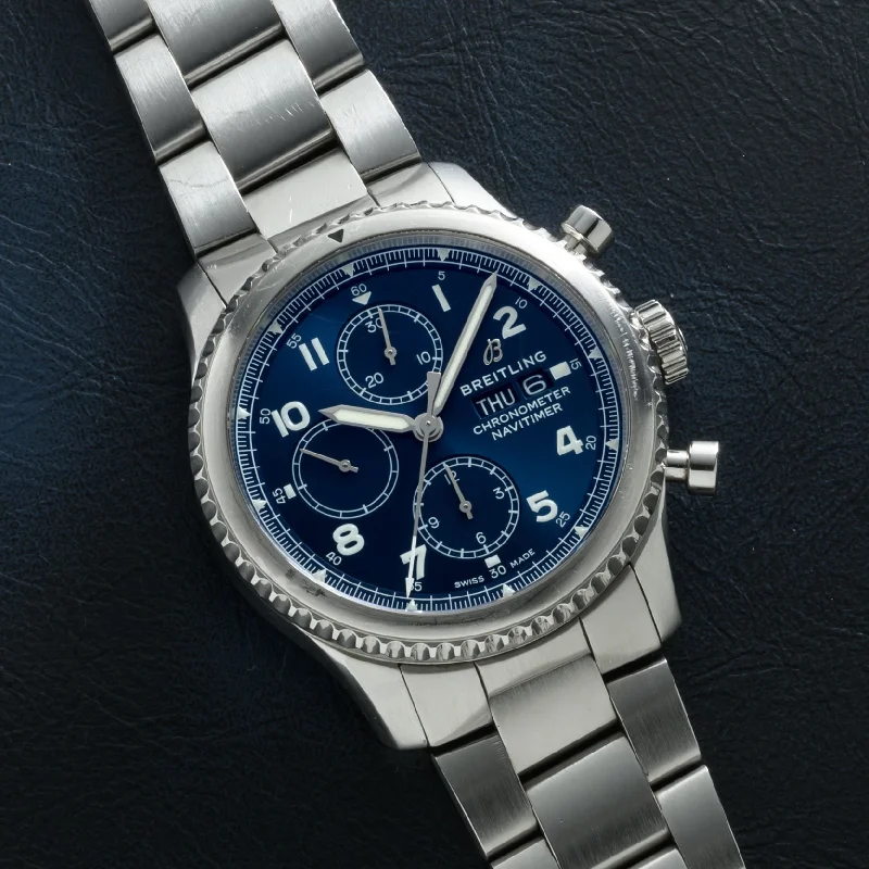 Stainless Steel Bracelet Watches for DurabilityBreitling Navitimer 8 Chronograph