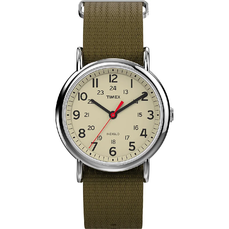 Watches with Dauphine-Style Hands for an Elegant LookTimex Weekender Classic Unisex Cream Watch T2N651